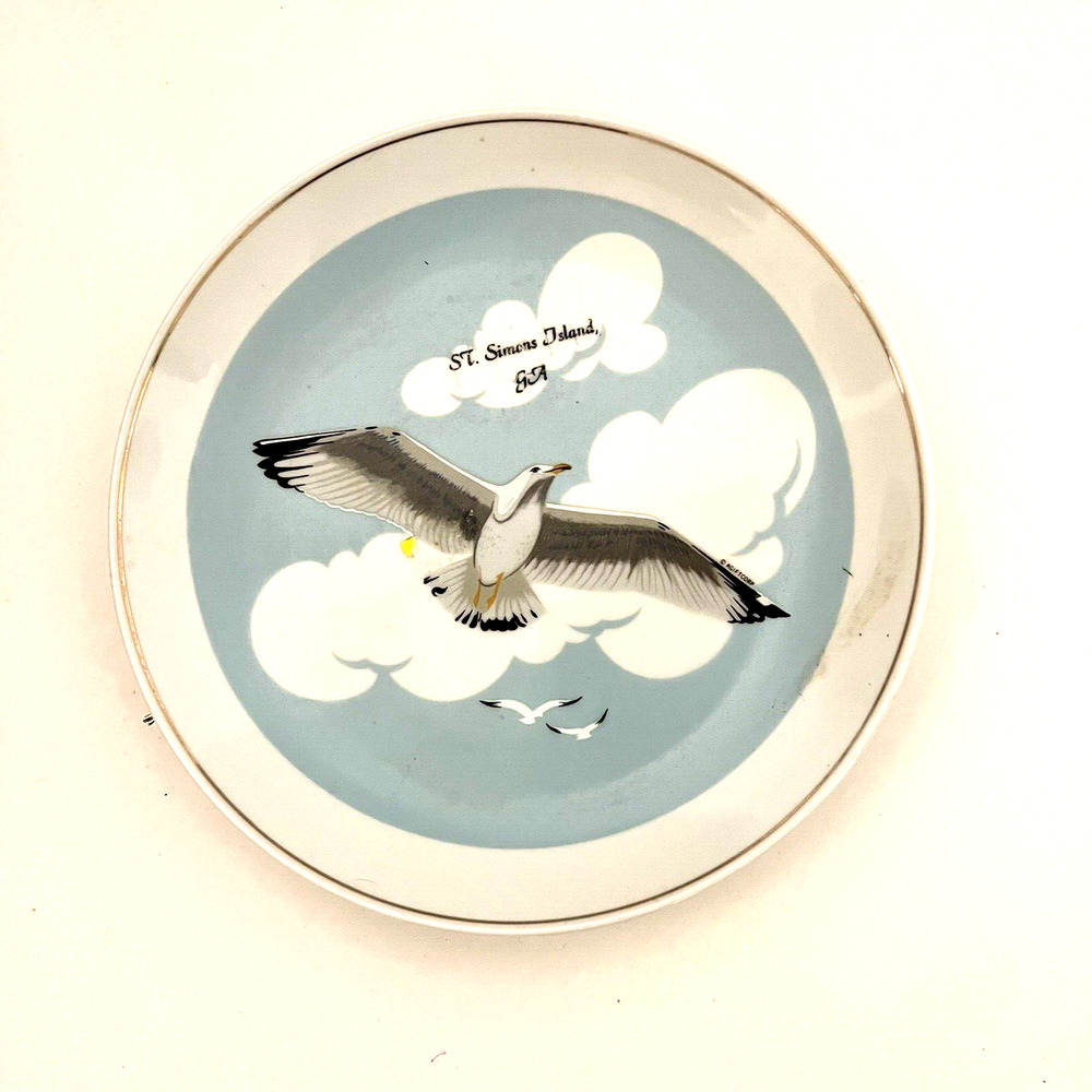 St Simons Island Georgia Souvenir Plate Seagull Bird Vintage Wall Hanging 7.5"